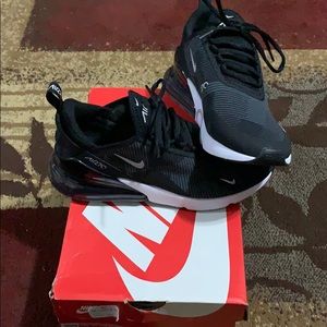 Nike air max 270